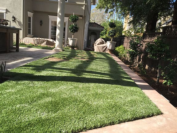 Increase the Value of Your Home with Artificial Grass